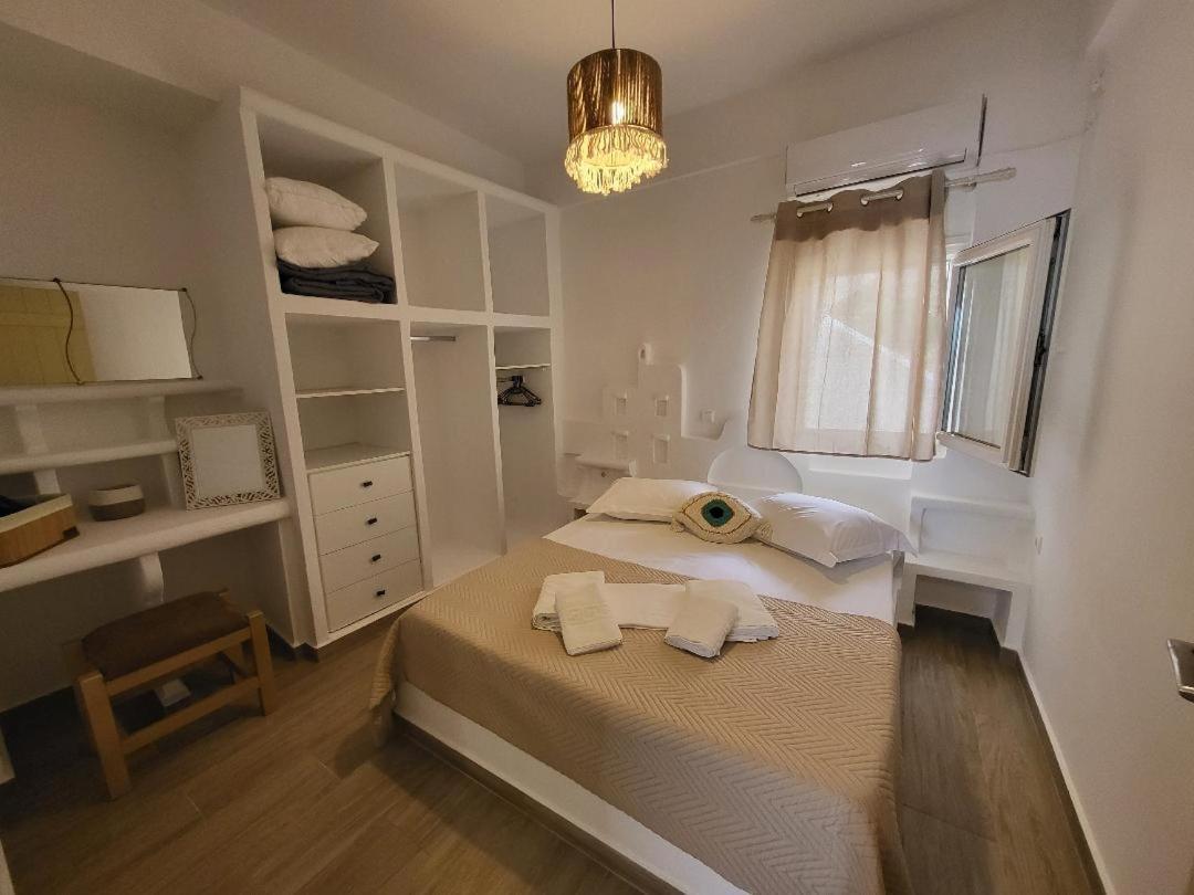 Hébergement de vacances Lareroom 3 σπίτι μπροστά στη παραλία με μικρή πισίνα